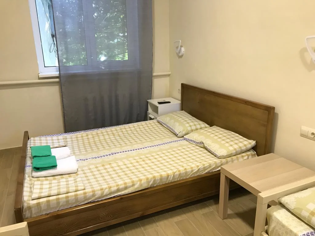 Стандартный четырехместный, от 1 до 4 гостей, двуспальная кровать